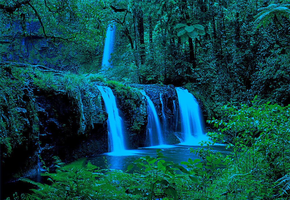 The Falls - 300pc Glow in the Dark Jigsaw Puzzle By Tomax - image 1