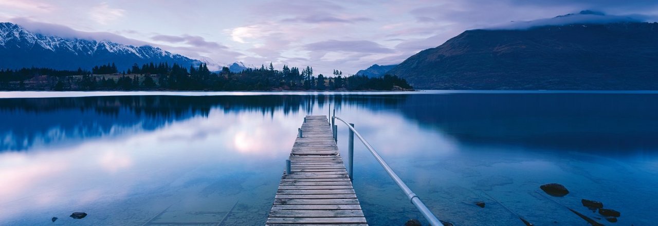 Lake Wakatipu w/ Puzzle Glue - 1000pc Panoramic Jigsaw Puzzle by Schmidt - image 1