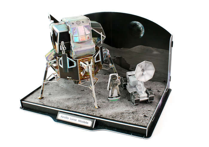 Lunar Module - 104pc 3D Jigsaw Puzzle by Daron  			  					NEW